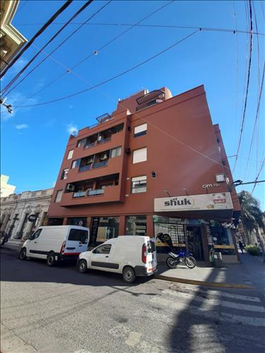 ISOSCELES NEGOCIOS INMOBILIARIOS